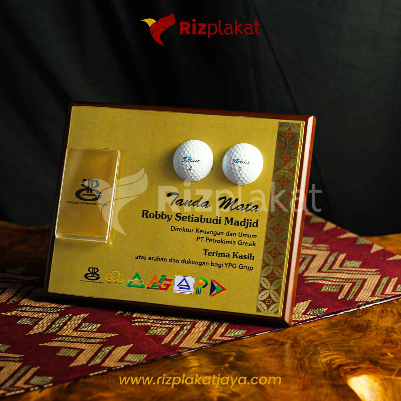 Plakat Kayu Eksklusif Custom Golf 