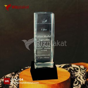 Toko Plakat Kristal Jakarta | Jual Hadiah Mewah Desain Custom